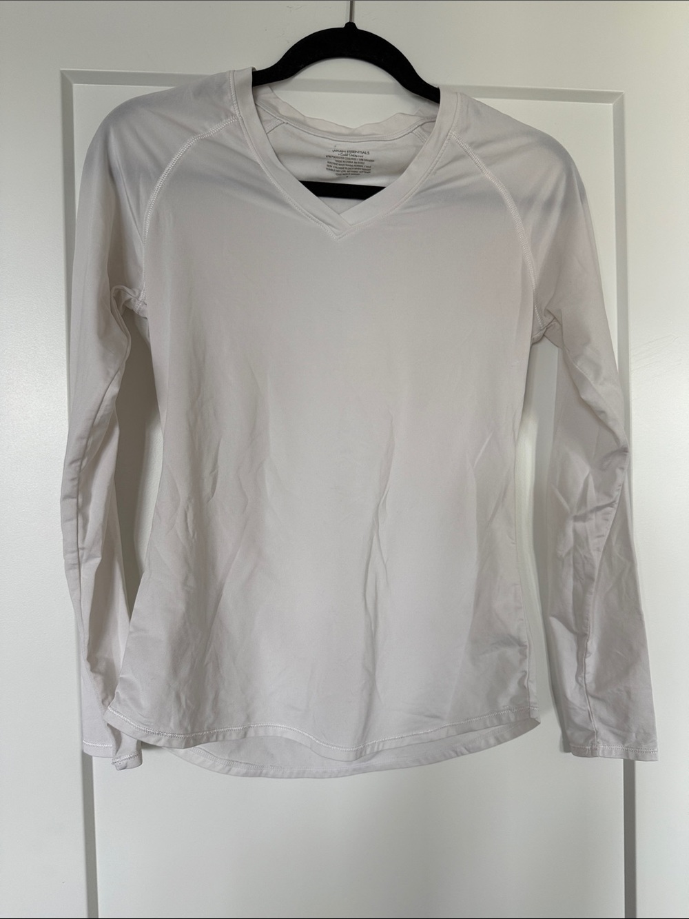 Long Sleeve V-Neck Performance Tee - White